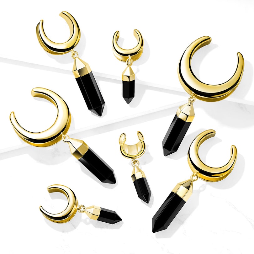 Saddle spreader with black pendant