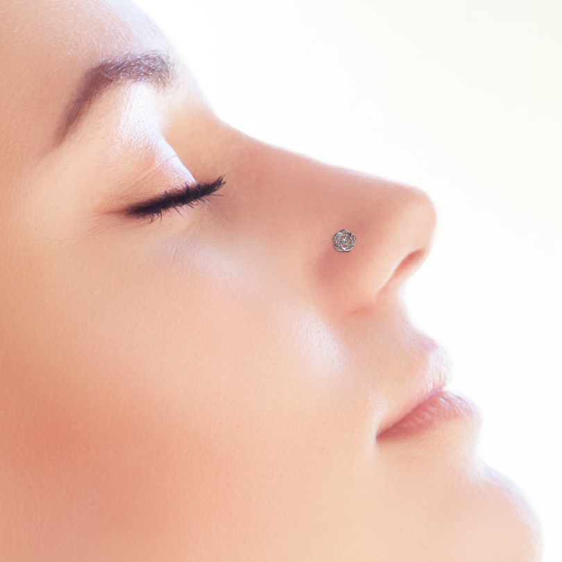 Nose stud with rose
