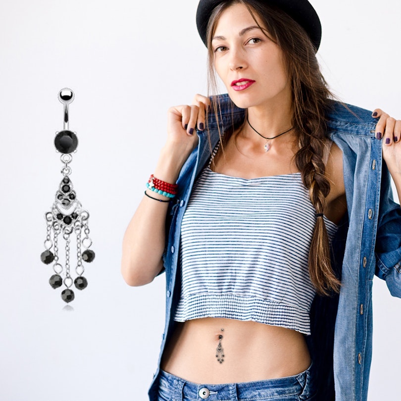Belly button ring with chains and black balls dangle