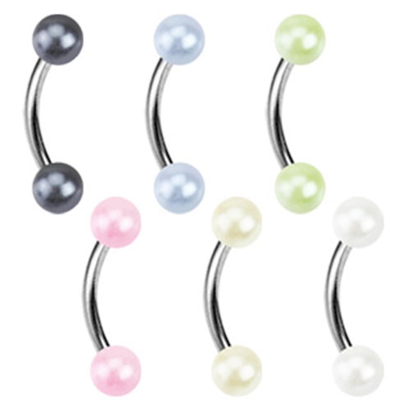 Curved barbell with pearl balls