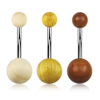 Belly button ring with wooden balls
