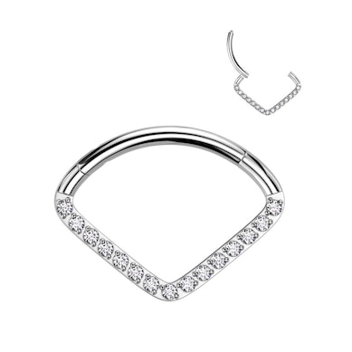 Chevron shaped ring in titanium with delicate stones