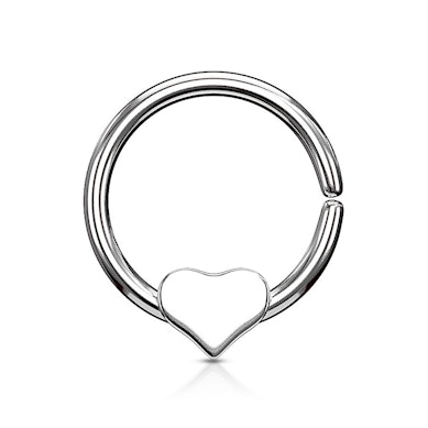 Ring with loose heart