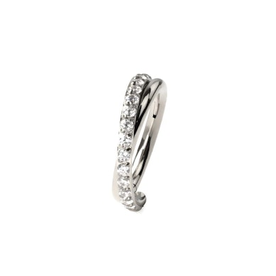 Hinged segment ring with stone-paved crossover arch