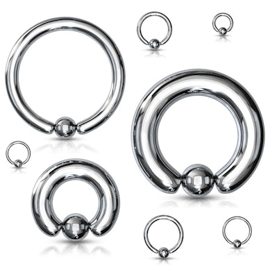 Large captive bead ring