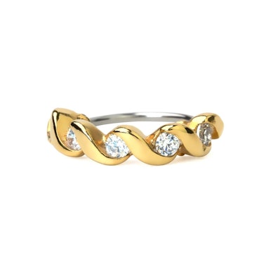 Twisted ring with stones