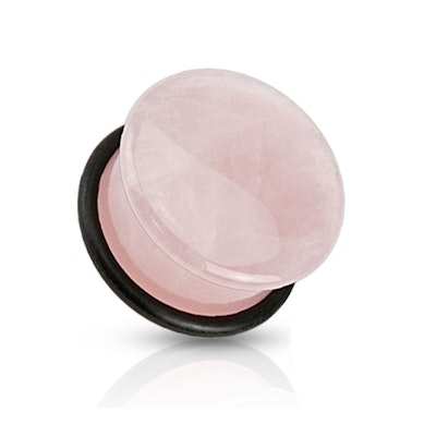 Plug of rose quartz with o-ring