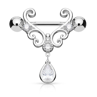 Nipple shield with heart shape and stone
