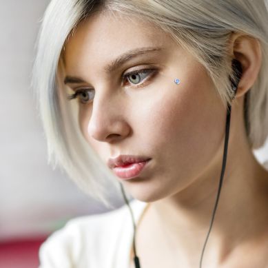 Small dermal tops store