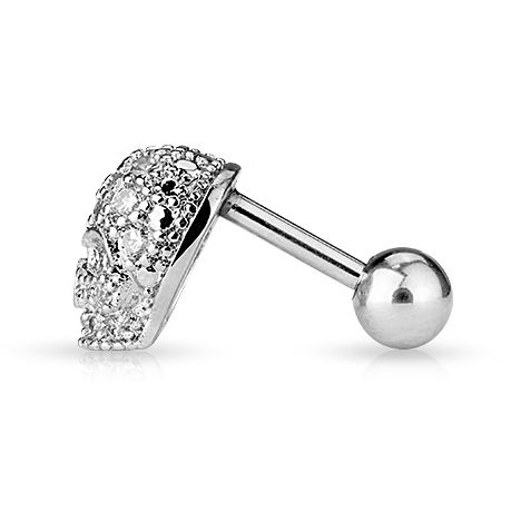 Ear piercing with skull