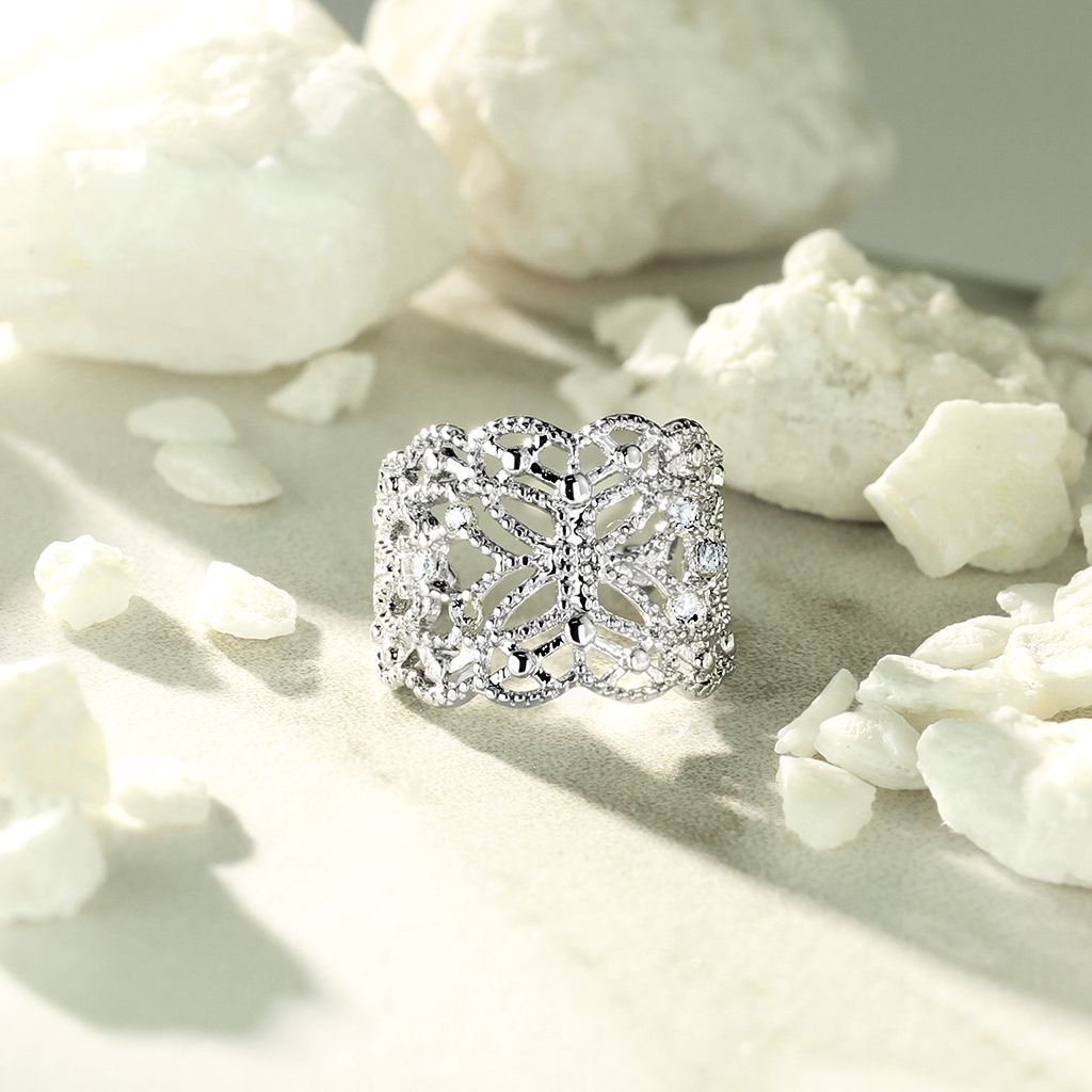 Ear cuff με φιλιγκράν πεταλούδα