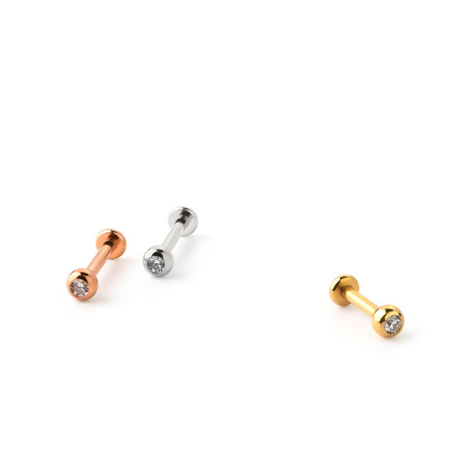 Labret made of titanium with internal threading and jeweled ball
