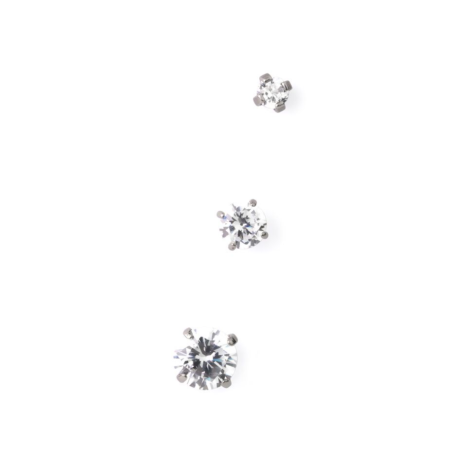Push-in labret made of titanium with prong set stone