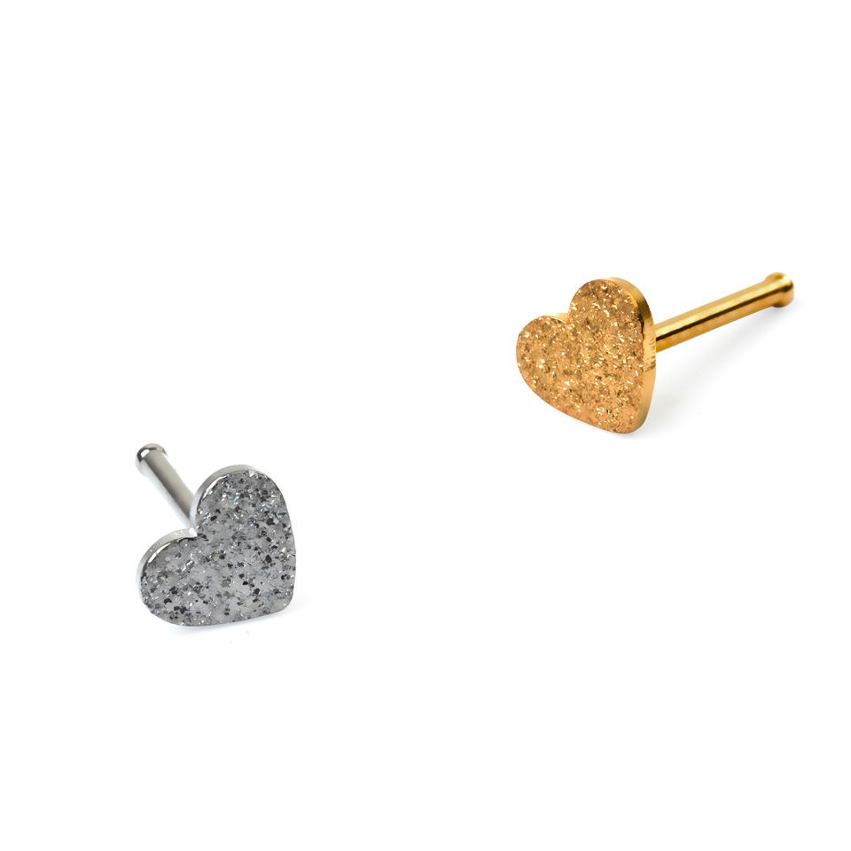 Nose stud with diamond effect heart
