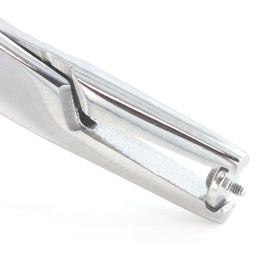 Pliers for dermal anchor discs