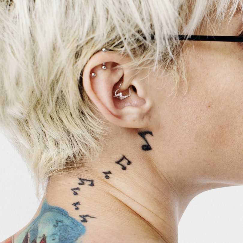 Ear piercing heart-shaped with lightning Piercing Jewelry