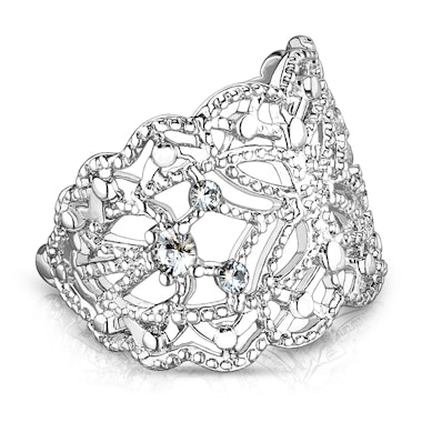 Ear cuff with filigree butterfly