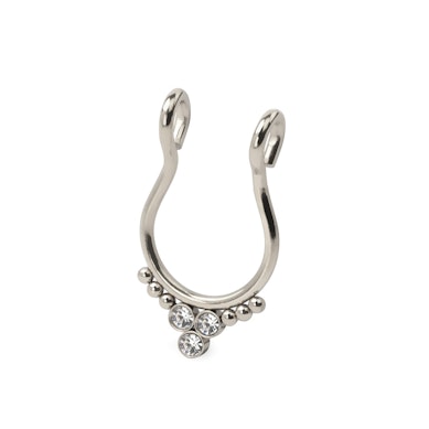 Fake septum ring with three stones and beads on each side