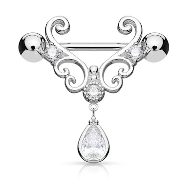 Nipple shield with heart shape and stone