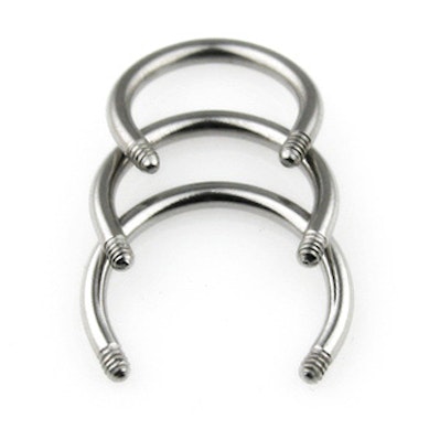 Loose circular barbell in a variety of sizes