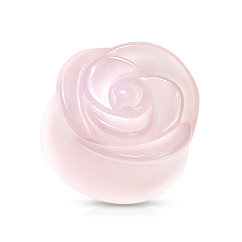 Plug of rose quartz with rose Body Piercing