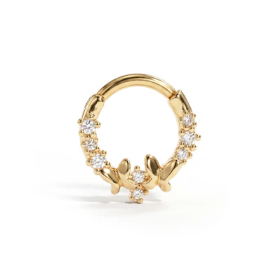 Forward facing ring with butterflies