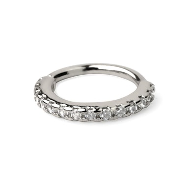 Seamless ring with stone channel in the color of your choice