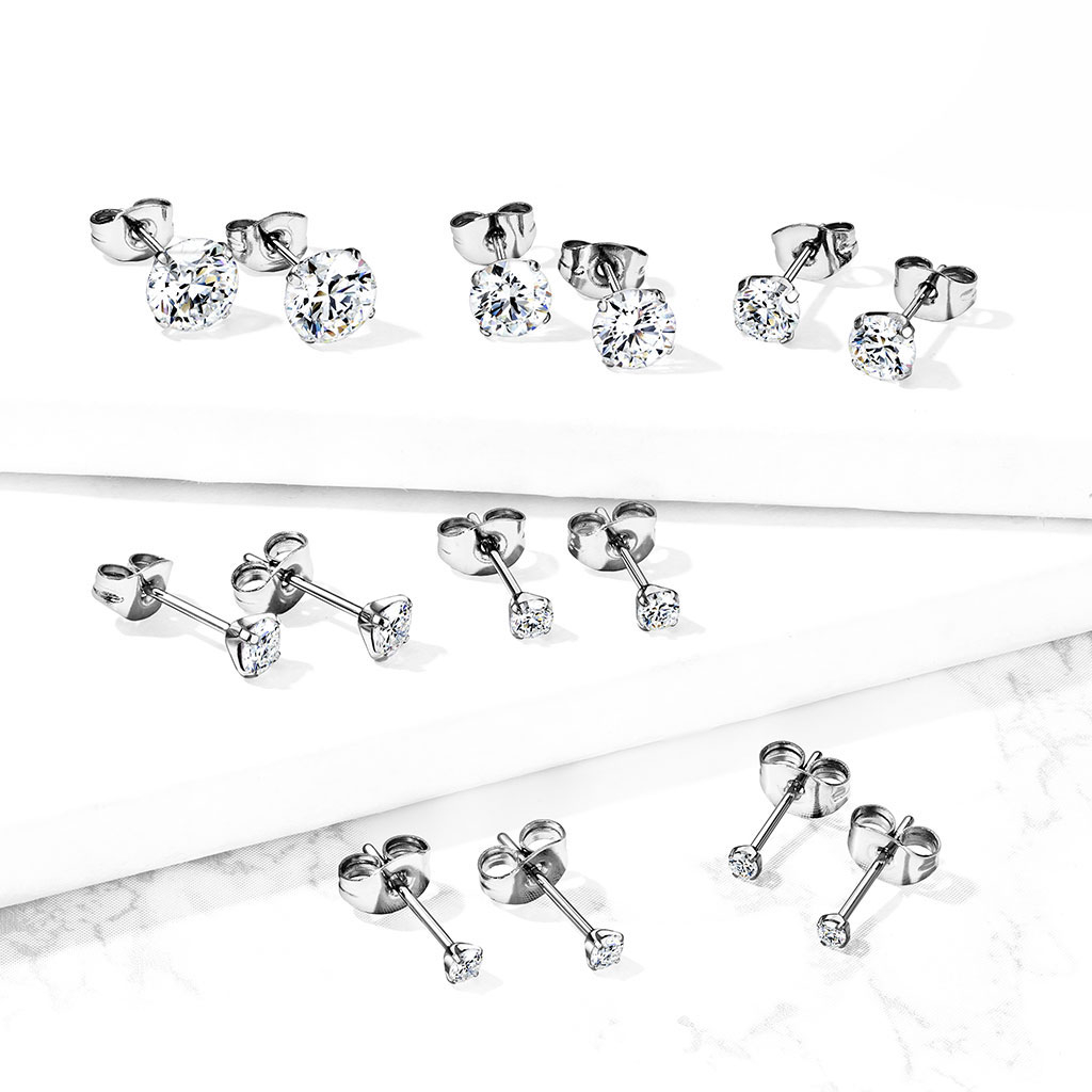Ear piercing made of titanium with stone
