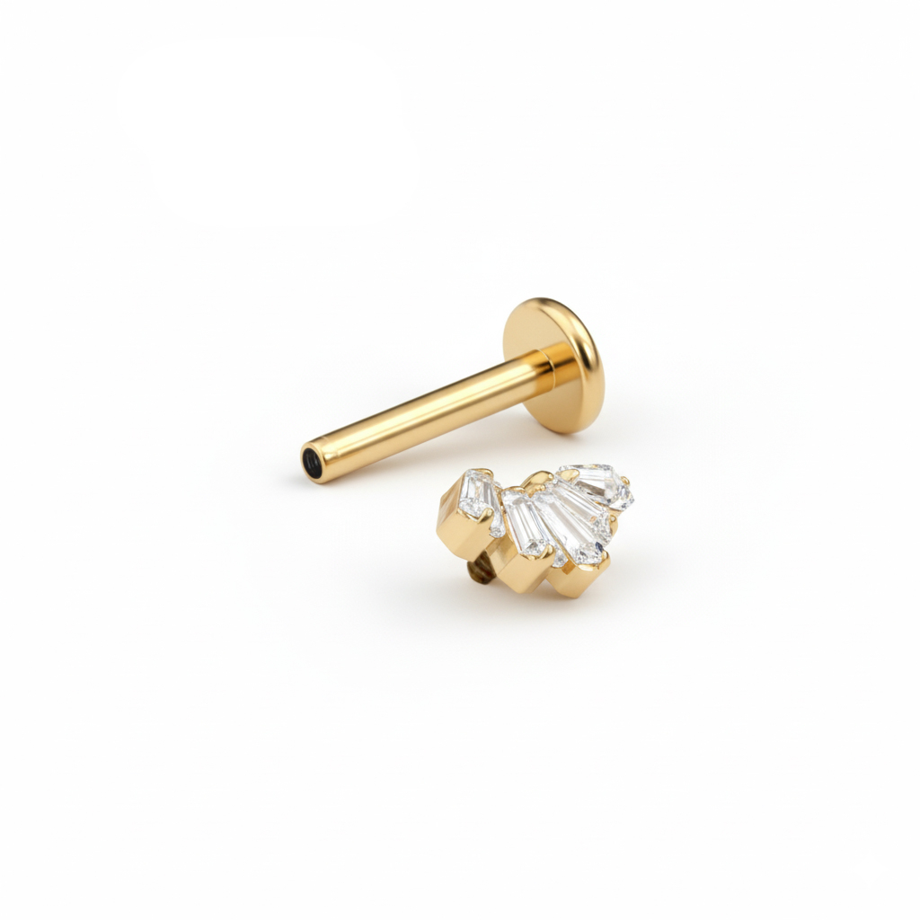 Titanium labret with baguette cut stones