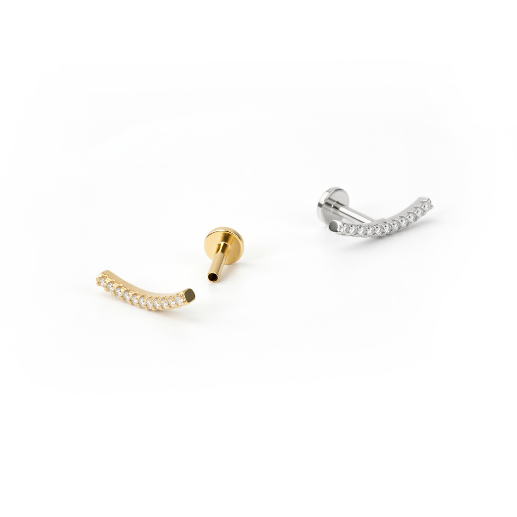 Labret internally threaded with studded arch