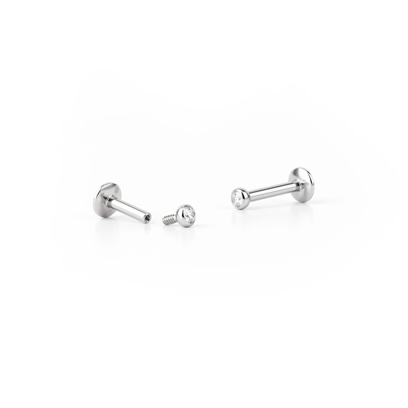 Labret with tiny internally threaded stud