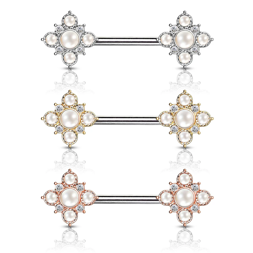 Nipple barbell with flowers of pearls