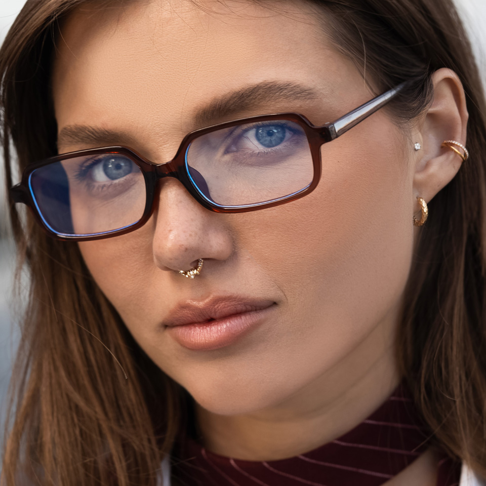 Naprej obrnjen obroček z metulji