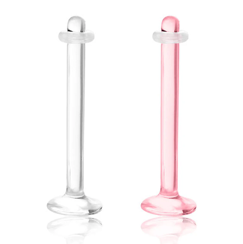 Tongue piercing retainer and concealer