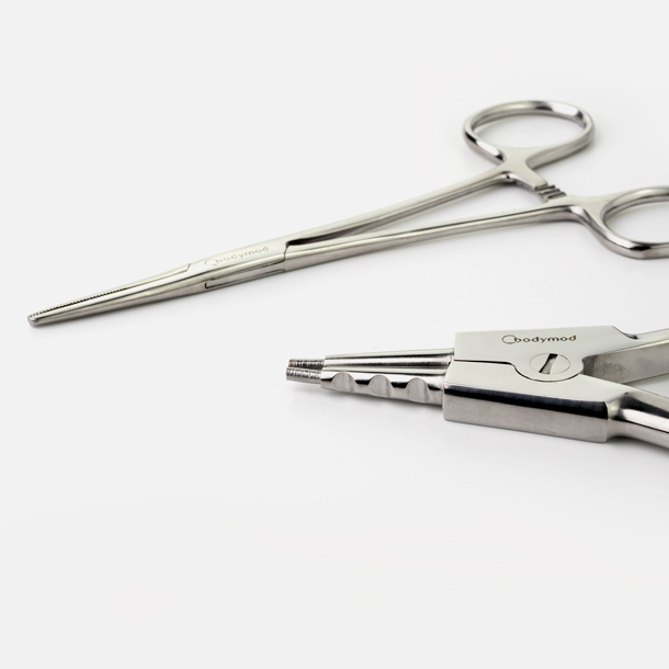 Steel Body Piercing Tools Septum Hemostat Forceps Dermal Scissors 16  variations