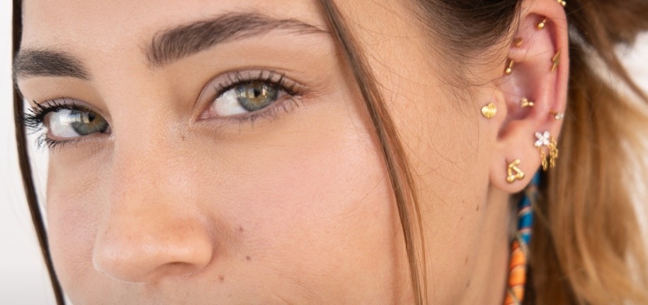 Piercing Μέθοδοι Πιστολάκι Ή Βελόνα Piercing Μέθοδοι Πιστολάκι Ή Βελόνα